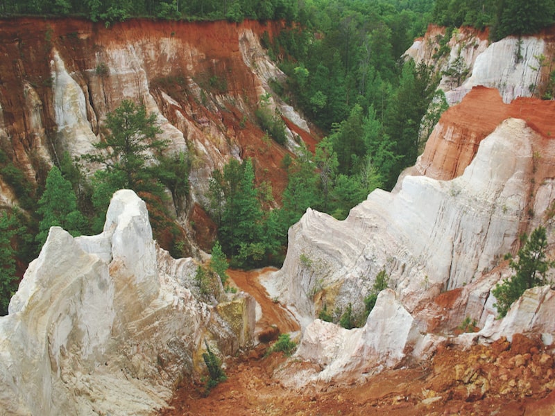 Trekking the Southwest: Georgia’s Little Grand Canyon