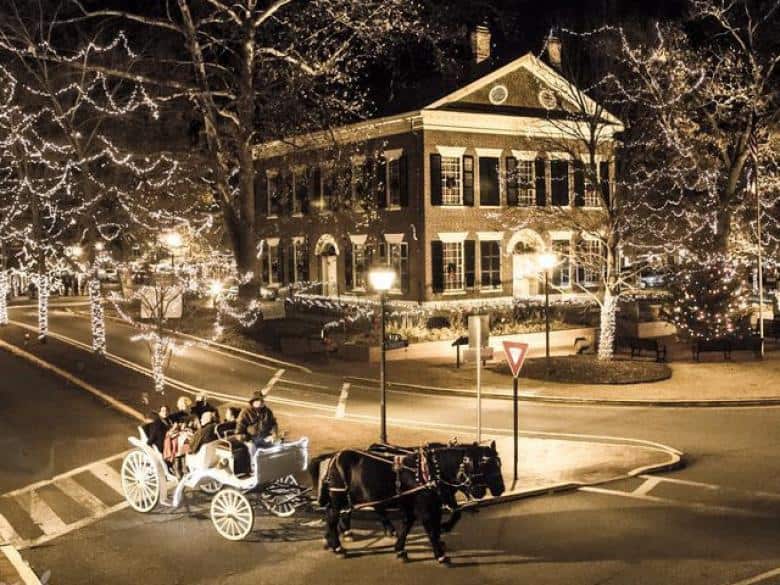 Dahlonega's Old Fashioned Christmas North Living